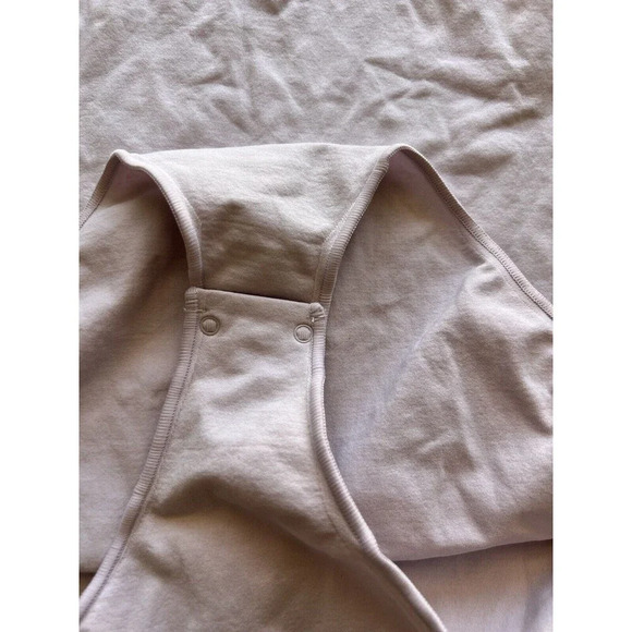 Skims Mock Neck Essential Sleeveless Bodysuit Lavender  Bone S/M - Picture 7 of 8